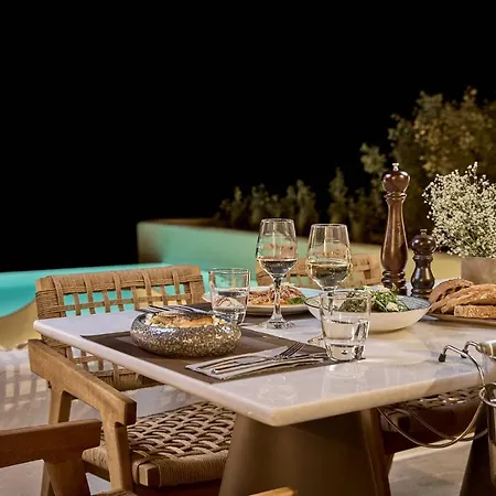 Ios Grand Pool Hotel