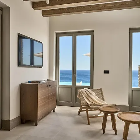 Ios Grand Pool Hotel Mylopotas