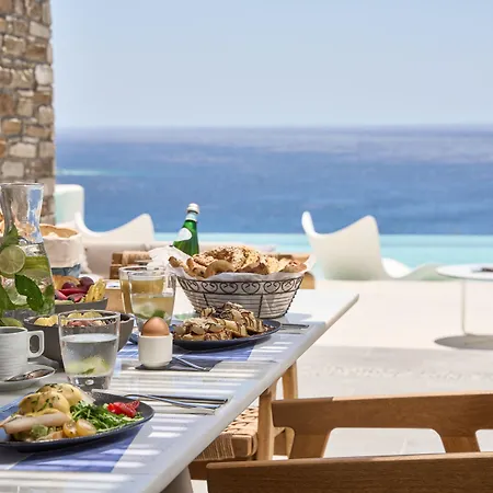 Ios Grand Pool Hotel Mylopotas