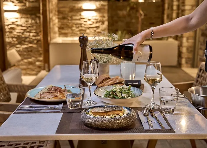 Ios Grand Pool 마일로포타스