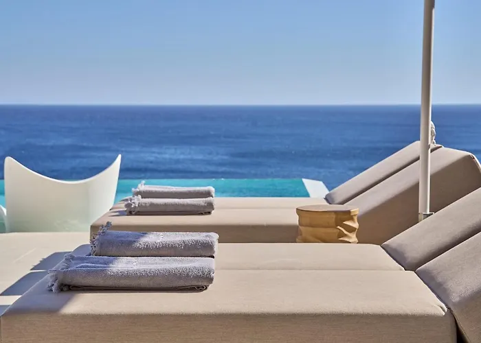 Ios Grand Pool 호텔 마일로포타스