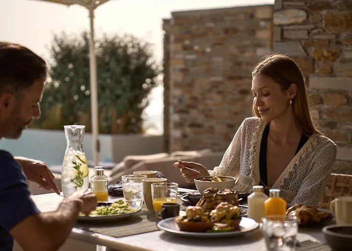 Ios Grand Pool 마일로포타스