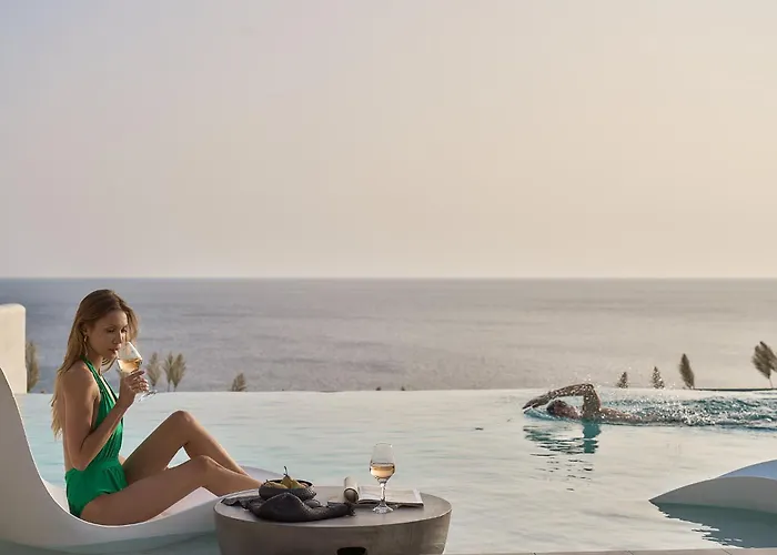 Ios Grand Pool 마일로포타스