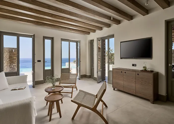 Ios Grand Pool 호텔