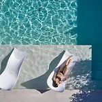 Ios Grand Pool