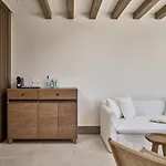 Ios Grand Pool Mylopotas
