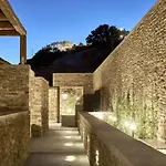Ios Grand Pool 4* Mylopotas