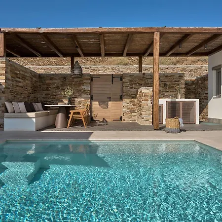 Ξενοδοχείο Ios Grand Pool 4*