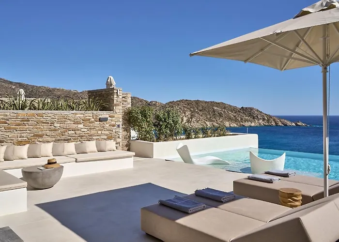 Ios Grand Pool Μυλοπότας