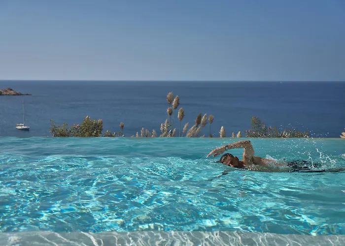 Ξενοδοχείο Ios Grand Pool 4*